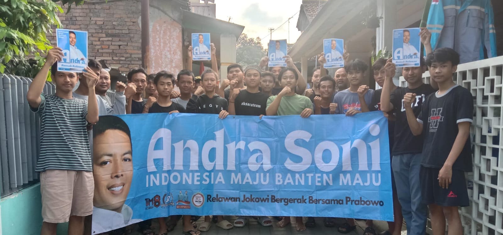Gen Z Relawan Jokowi Bergerak Bersama Prabowo Cilegon Menggapai Mimpi Bareng Andra Soni 1 IMG 20240527 WA0012