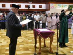 Pj Gubernur Aceh Lantik Azhari Sebagai Pj Wali Kota Subulussalam