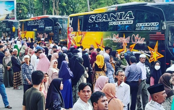 162 JCH Asal Kota Langsa Diberangkatkan 2 Jamaah Haji