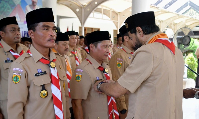 Mualem Lantik Mabicab dan Pengurus Kwarcab Pramuka Langsa 2 Langsa