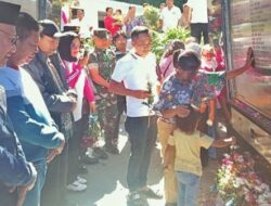 Kenang Tragedi KM Sinar Bangun, Bupati Simalungun dan Keluarga Ziarah ke Tiga Ras
