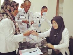 43 Pegawai Dinas PUPR Kota Langsa Tes Urin Bersama BNN