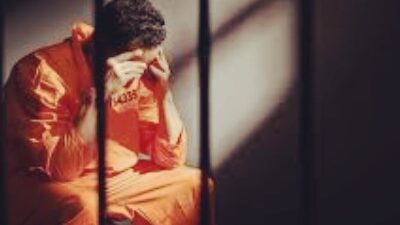 Pelaku rudapaksa anak balita setelah divonis hukuman kurungan penjara. (Foto:hariandaerah.com/dok.ilustrasi)