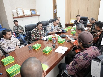 Perkuat Sosialisasi DPD RI, Kepala Kantor DPD RI Provinsi Aceh Kunjungi Diskominsa Aceh
