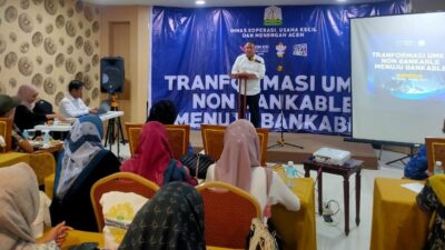 Diskop UKM Aceh Gelar Kegiatan Transformasi UMKM Non Bankable Menuju Bankable 3 Diskop UKM Aceh