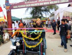 Konvoi Becak Motor Iringi Anto Jakarta Daftar Cawalkot ke KIP Langsa
