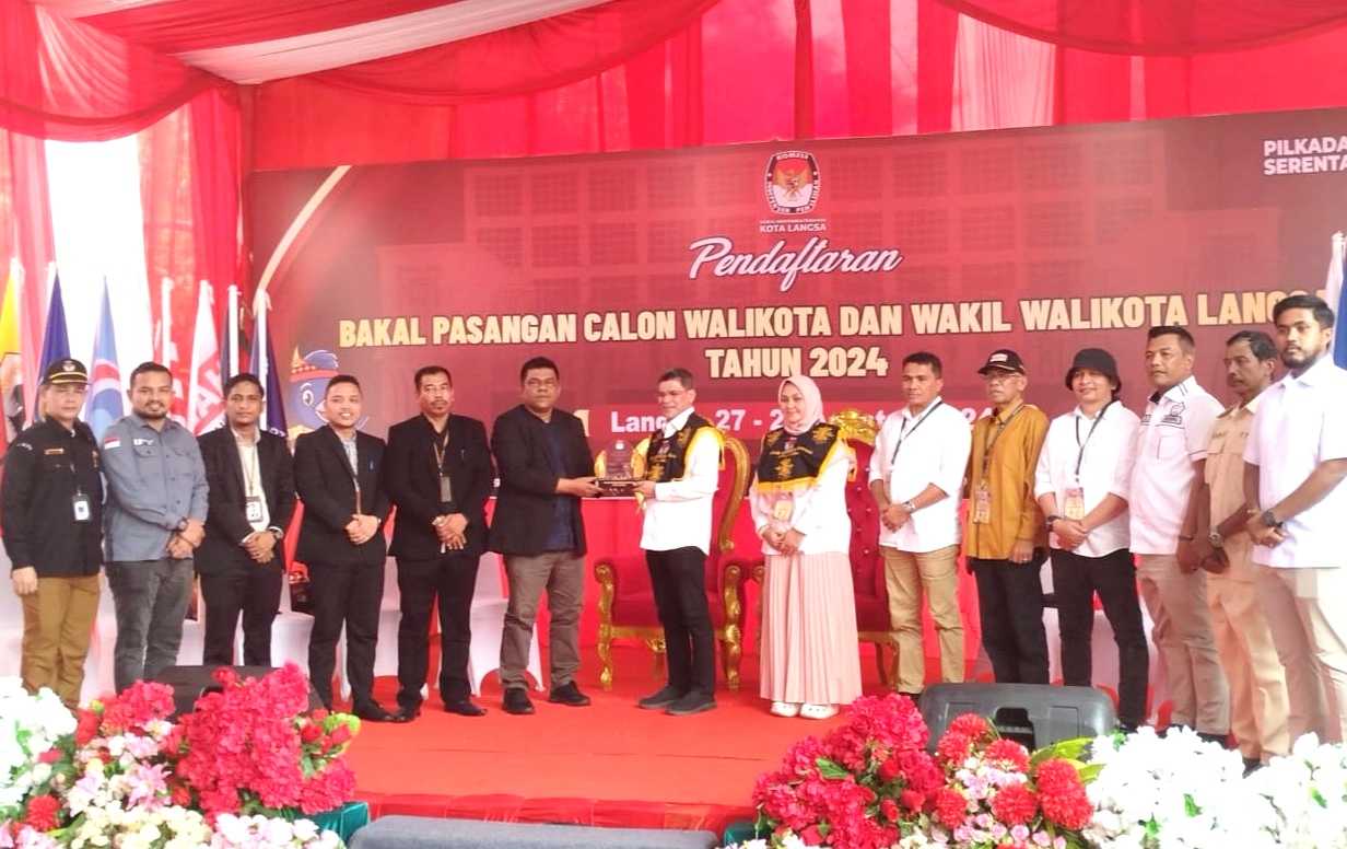 KIP Langsa Terima Pasangan Cawalkot AL FATIH dan WALI, Berkas Lengkap 2 IMG 20240828 204238