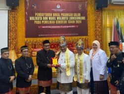 Pasangan Azkar Resmi Daftar sebagai Cawalkot dan Cawawalkot Lhokseumawe