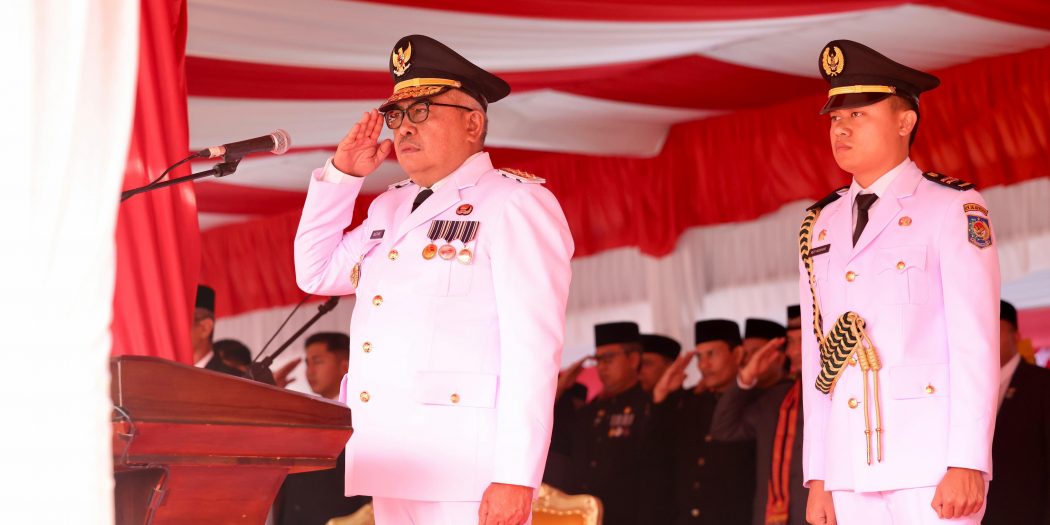 Pj Gubernur Bustami Pimpin Upacara Peringatan HUT RI Ke-79 di Aceh 1 pj