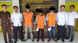 Polisi Serahkan Tiga Tersangka Kasus Perambahan Hutan dan Judi Online ke Kejaksaan 6 Polisi