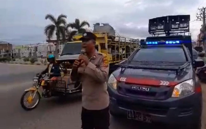 Sat Binmas Polres Lhokseumawe Sosialisasikan Kamtibmas Melalui Penerangan Keliling 1 Polres