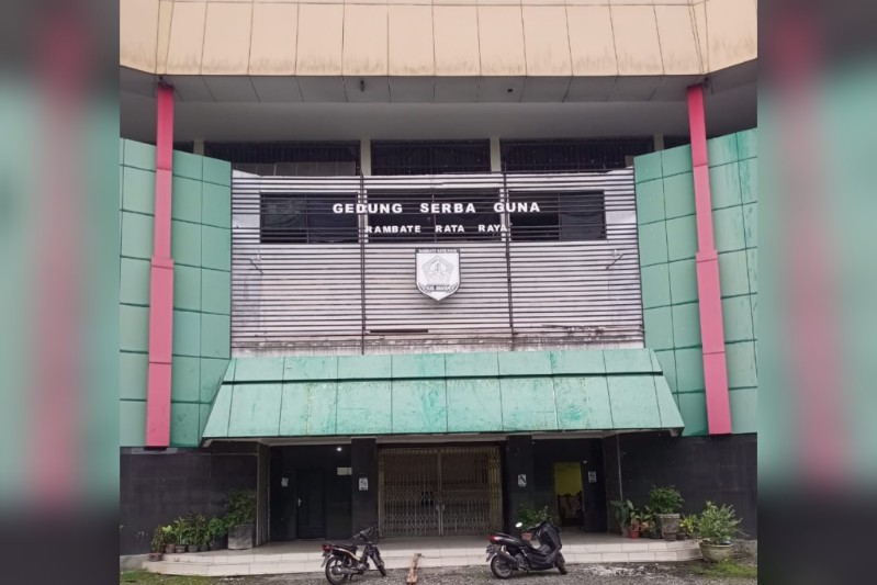 Gedung Serbaguna Asahan. (Foto: hariandaerah.com/Syahrial Asahan).