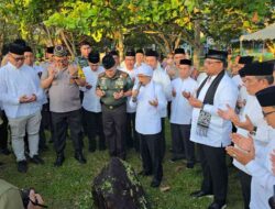 Refleksi 20 Tahun Tsunami, Kapolda Aceh Bersama Forkopimda Ziarah di Kuburan Massal Ulee Lheue