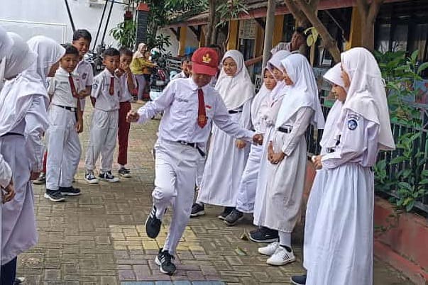 Pendidikan Berkarakter, SDN Ranca Bango IV Rajeg Melestarikan Budaya Lokal Lewat Permainan Tradisional 1 IMG 20250114 WA0000