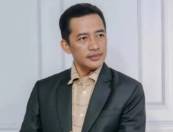 Mendegradasi Manusia Dalam Rantai Makanan