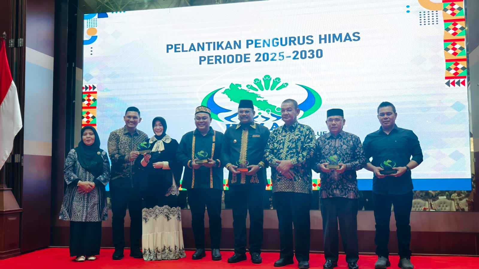 Pengurus HIMAS Periode 2025–2030 Resmi Dilantik, Perkuat Kebersamaan Demi Kemajuan Simeulue 3 WhatsApp Image 2025 01 18 at 13.52.23 11zon