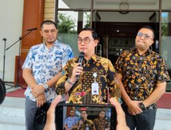 Tom Lembong dan Charles Sitorus Tahap ll ke Kejari Jakarta Pusat