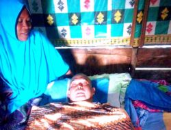 Bertahun Tahun Sakit, Saifuddin Tinggal di Rumah Reyot Tunggu Janji Tak Pasti