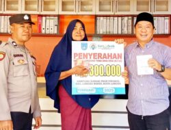 34 Kepala Keluarga Sungai Pauh Firdaus Menerima BLT