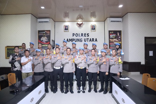 Ops Ketupat Krakatau 2025, Biro Provos Divisi Propam Polri Kunjungi Polres Lampung Utara 1 Biro Provos Divisi Propam Mabes Polri mengunjungi Polres Lampung Utara dalam rangka memberikan arah kepada Kasatgas Ops Ketupat Krakatau Polres Lampung Utara, Jum'at (28/3/25).