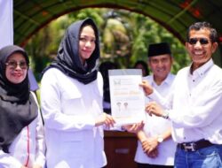 Perusahaan di Dharmasraya Salurkan CSR untuk Korban Banjir, Bupati Apresiasi Kepedulian Sosial