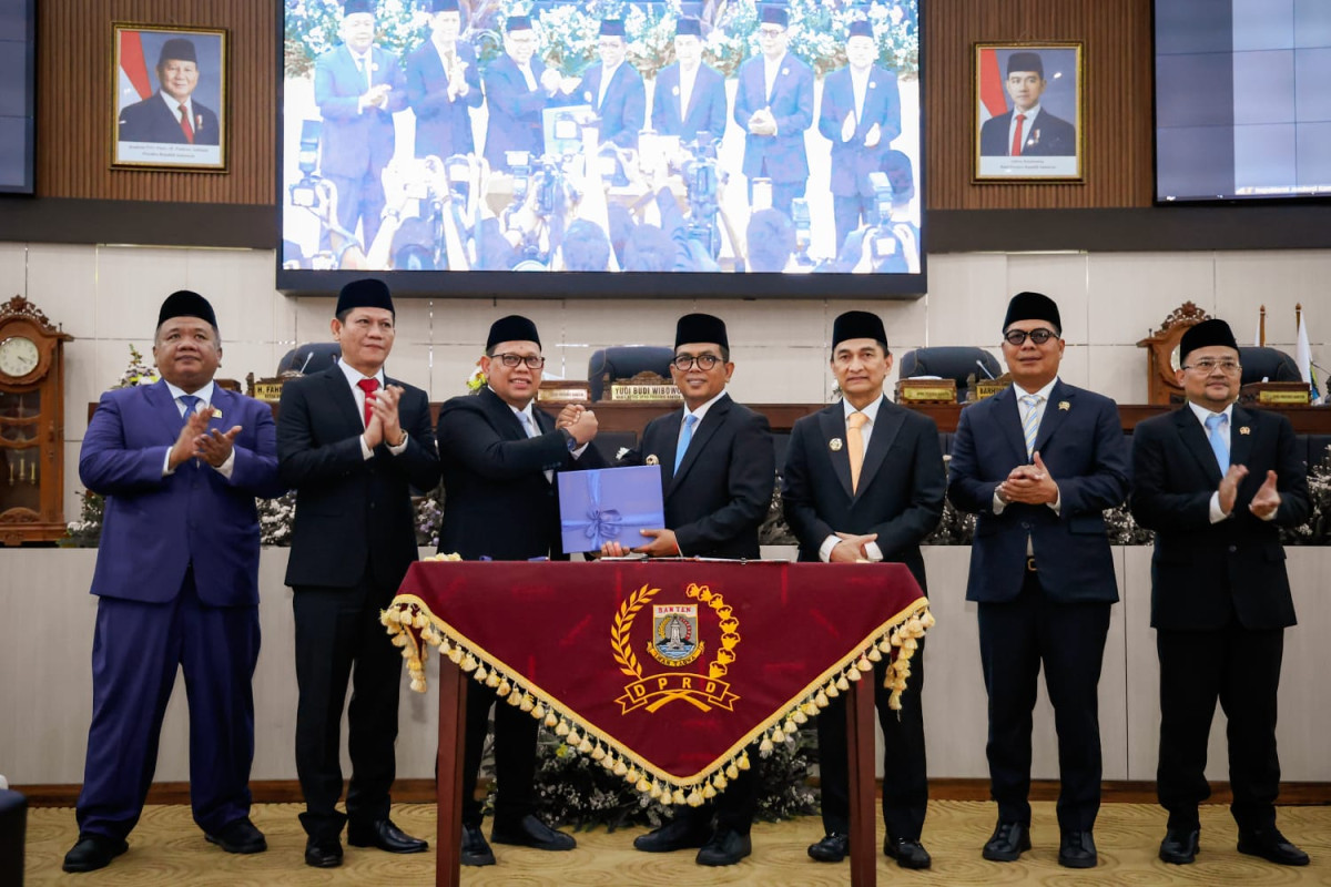 Wujudkan Banten Maju, Gubernur Andra Soni Gaungkan Sinergi dan Kolaborasi Semua Pihak 1 image berita d4e2bb2b 4c14 4b00 b4d7 9a3f0bf494ad