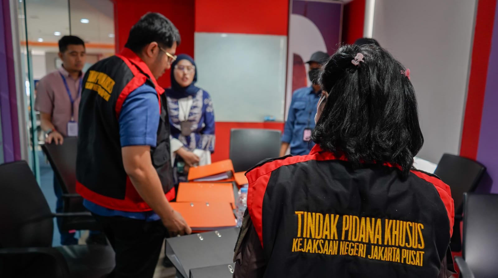 Mantap, Kejari Jakpus Geledah PT AL Usut Dugaan Korupsi PDNS Kominfo 1 IMG 20250425 WA0000