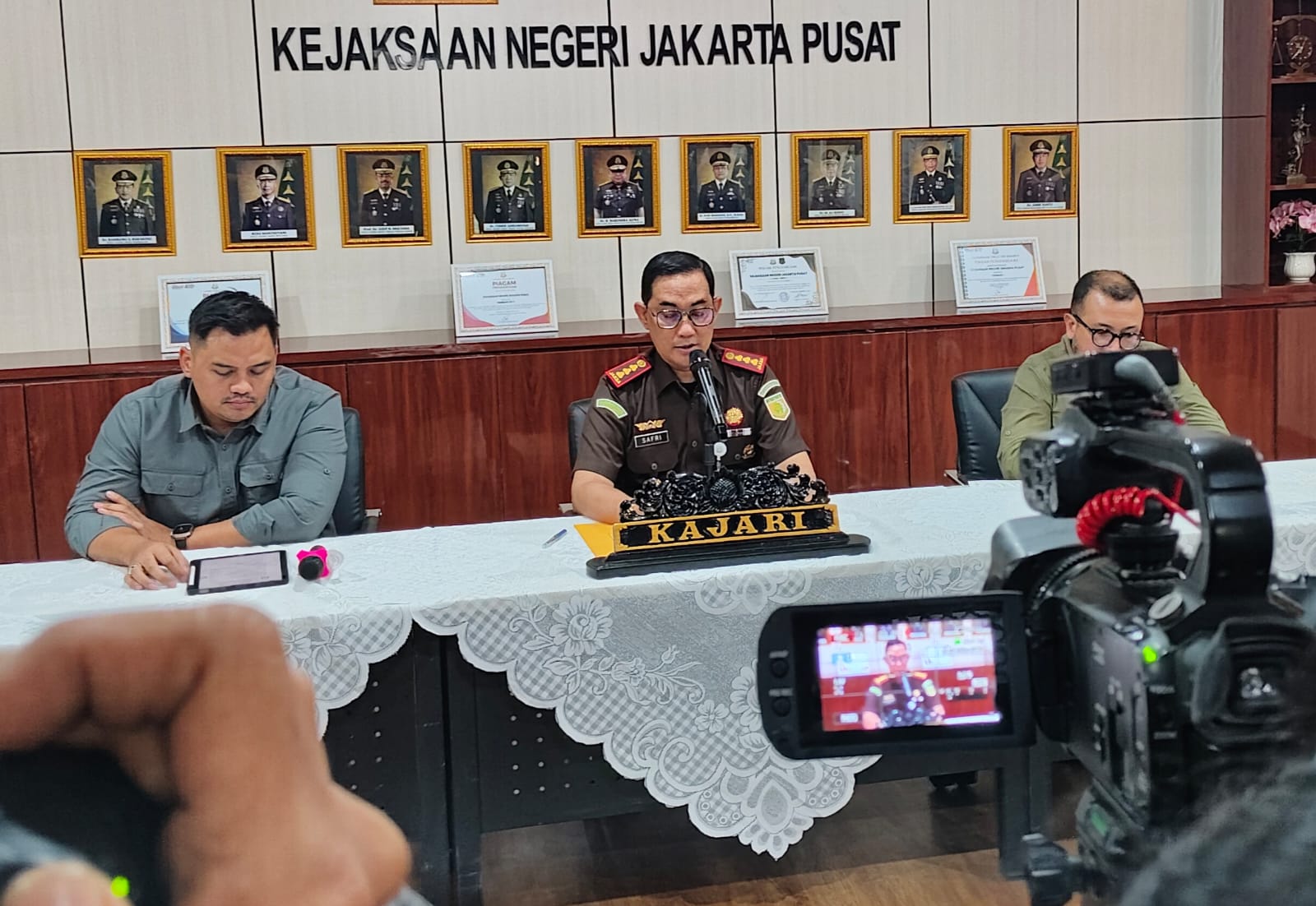 Kejari Jakpus Tahan 5 Tersangka di Kasus Korupsi PDNS Kemenkominfo 1 IMG 20250523 WA0015