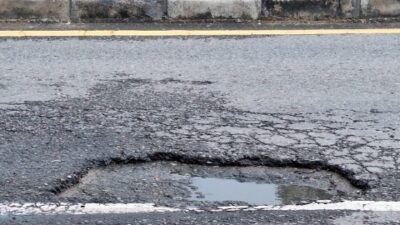 Aneh! 99 KM Jalan Nasional Diperbaiki Oleh PT Krueng Meuh, Tapi Lubang Masih Mengintai Pengguna Jalan 1 pt krueng meuh