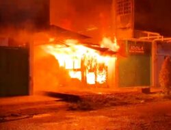 Breaking News: Kios Tempat Tinggal Ludes Terbakar di Kota Langsa Jelang Idul Adha