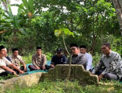 Rektor UIN Sultanah Nahrasiyah Ziarah ke Makam Tokoh Pendiri di Milad ke-56