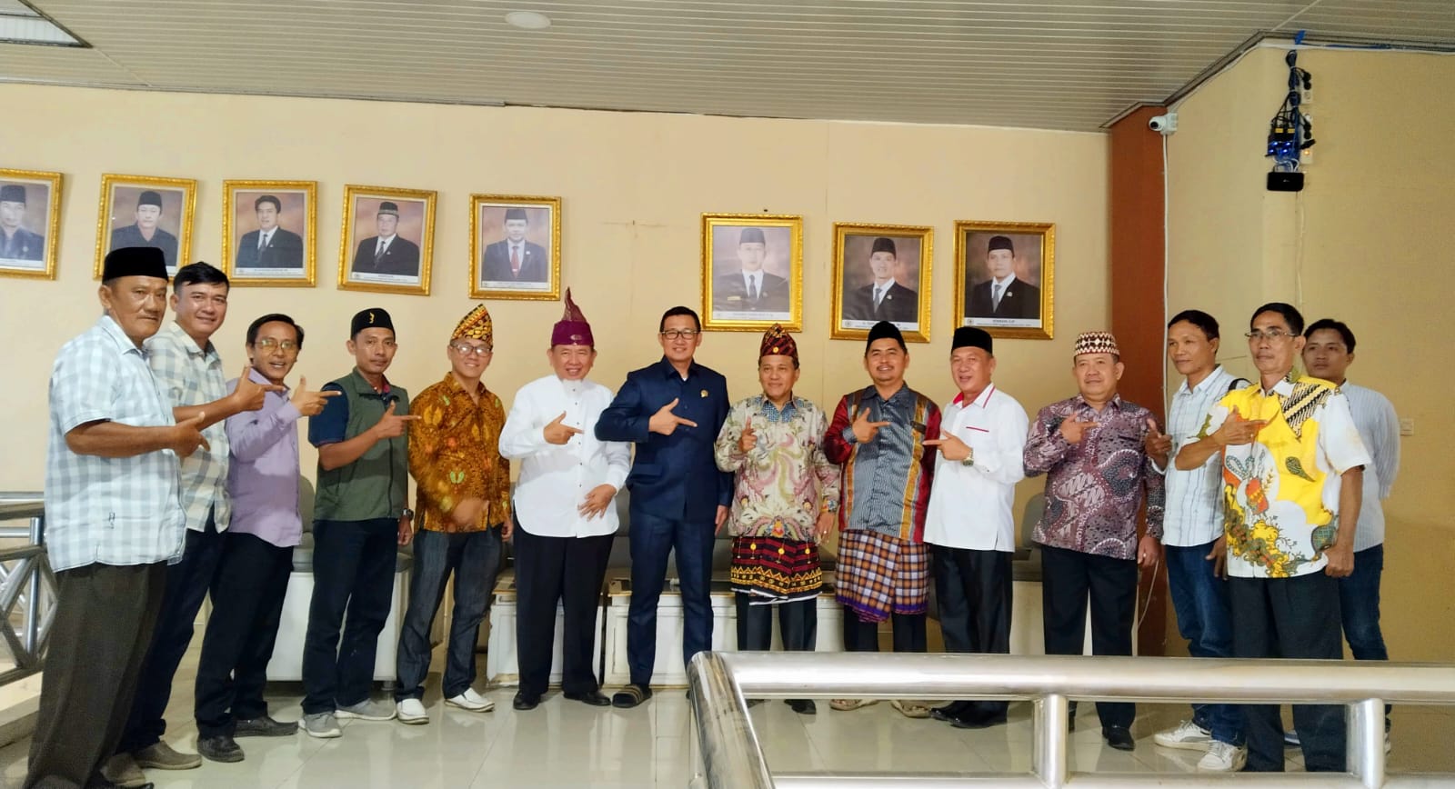 Presidium Cukuh Bandakh Lima Serahkan Usulan Pemekaran ke DPRD Tanggamus 1 IMG 20250715 WA0083