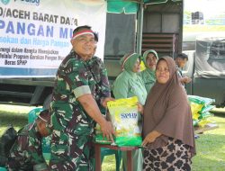 Kodim 0110/Abdya dan Bulog Salurkan 14 Ton Beras Lewat Pasar Pangan Murah di Tiga Kecamatan 