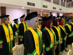 Warek I UIN SUNA Lhokseumawe Sampaikan Laporan Akademik pada Wisuda Angkatan XI Tahun 2025