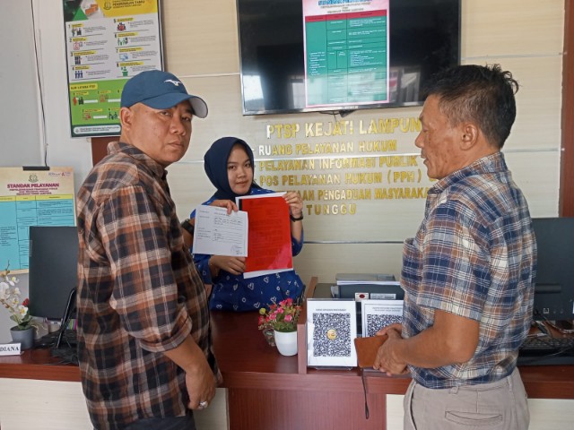 JPKP Pesisir Barat Resmi Laporkan Dugaan Penyimpangan Proyek Tebing Sungai ke Kejati Lampung 1 IMG 20250925