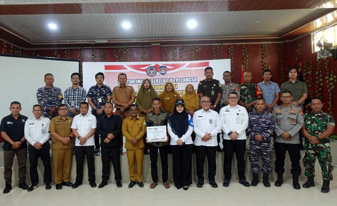 Dukung Stabilitas Nasional, Imigrasi Langsa Gelar Rakor Timpora dan Bentuk Desa Binaan Imigrasi di Tamiang 1 IMG 20250923 194540