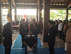 Bupati Brebes Lantik Dr. Tahroni sebagai Sekda Definitif‎