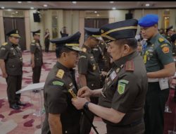 Jaksa Agung Lantik Mantan Wartawan Grup Jawa Pos Didik Farkhan Jadi Kajati Sulsel, Berikut Sosoknya