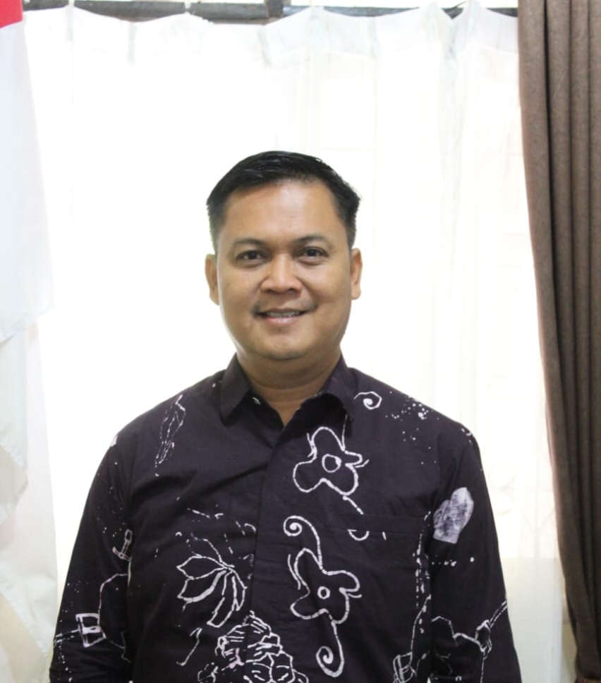 Kepala SMKN 1 Sawahlunto, Andison.(Foto:Ist)