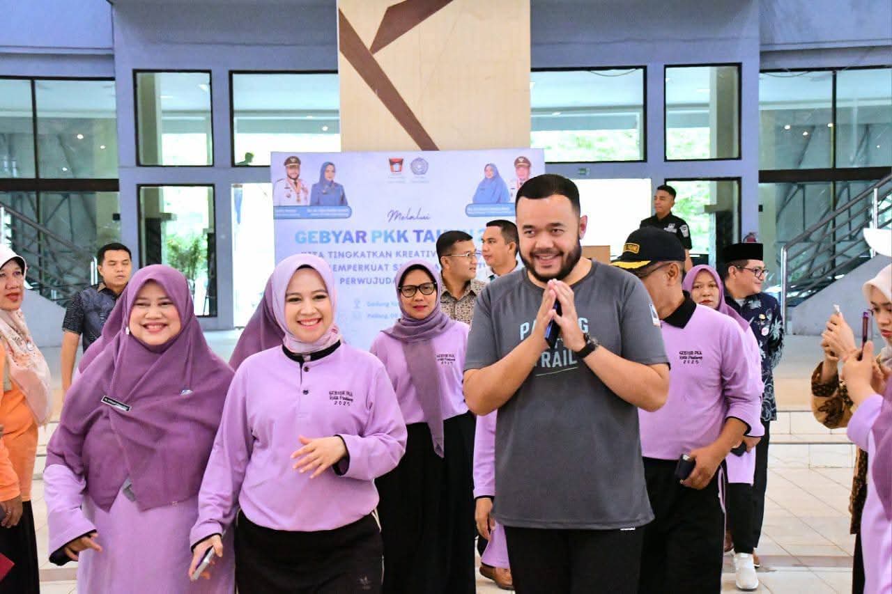 TP-PKK Kota Padang menggelar Gebyar Kader PKK Tahun 2025 di Gedung Bagindo Aziz Chan Youth Center.(Foto:Diskominfo Padang)