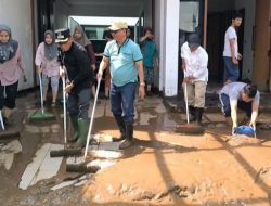 Bumiayu dan Sirampog Diterjang Banjir Bandang, Pemkab Brebes Bergerak Cepat Bantu Korban