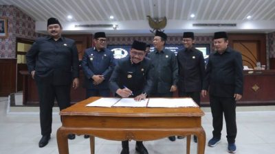 bank foto q7Upx4X2Yv5sKeQEme4s1764236724