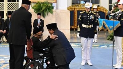 Nyak Sandang Hadiri Maulid Nabi Muhammad SAW di Labuhan Haji