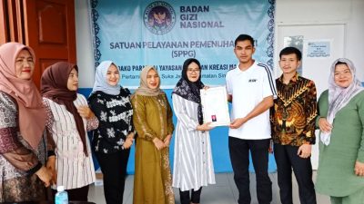 SPPG Bako Parangai Desa Suka Jaya Resmi Kantongi Sertifikat Laik Higiene Sanitasi 6 SPPG Bako Parangai Desa Suka Jaya Resmi Kantongi Sertifikat Laik Higiene Sanitasi. (Foto hariandaerah/Komandaka)