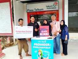 Peduli Siaga, Telkomsel Langsa Bagi Voucher Gratis dan Kartu Perdana Simpati