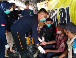 Nakes Polri Berikan Layanan Kesehatan Gratis bagi Korban Banjir di Aceh Tamiang