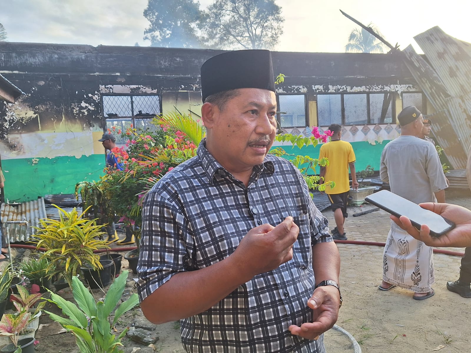 Diduga Korsleting Listrik, SDN 5 Kutamakmur Dilalap Api 1 IMG 20260123 WA0007