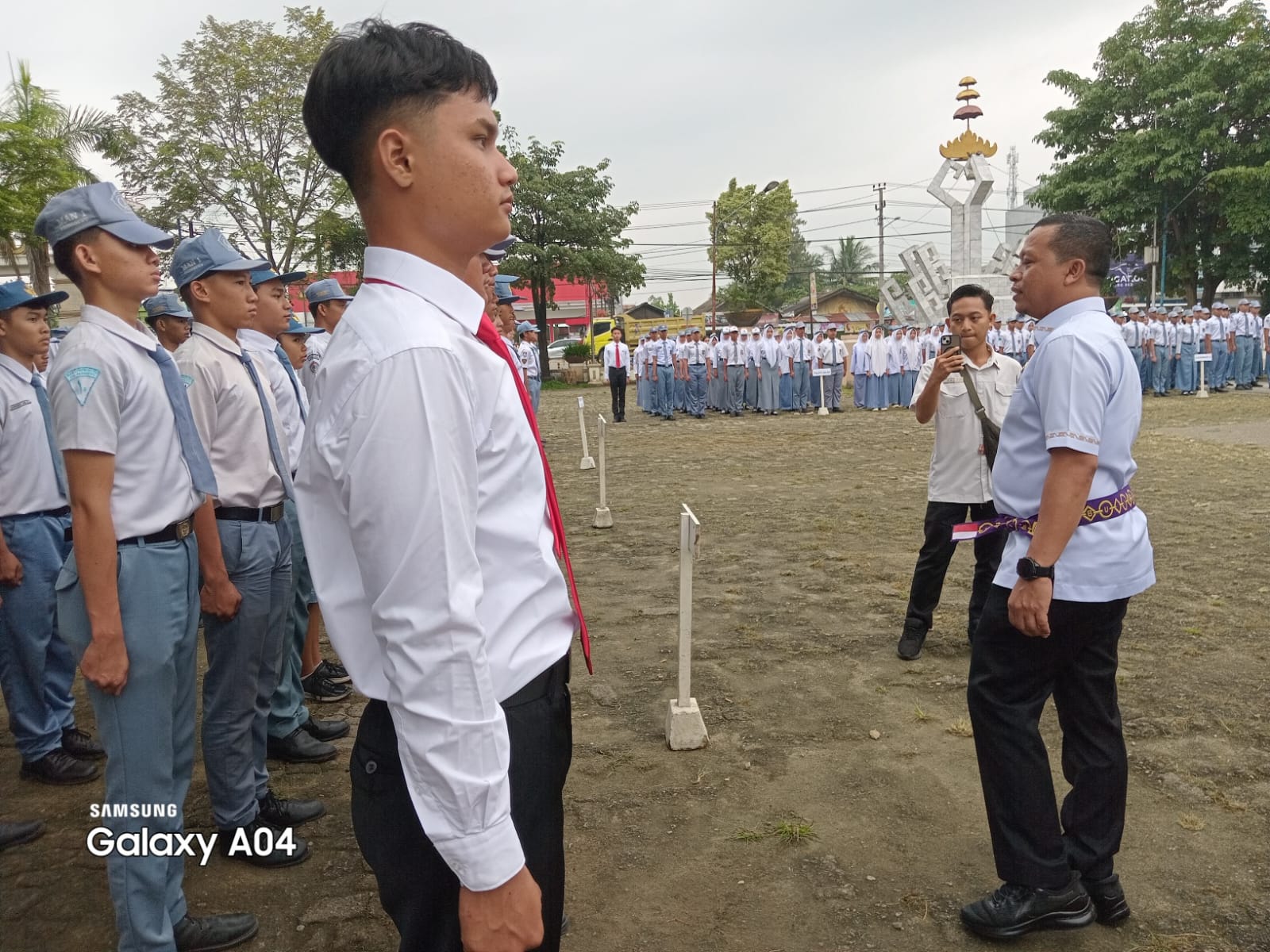 Dipimpin Bupati Pringsewu, Satuan Paskibra Sekolah Gelar Apel 1 IMG 20260211 WA0059