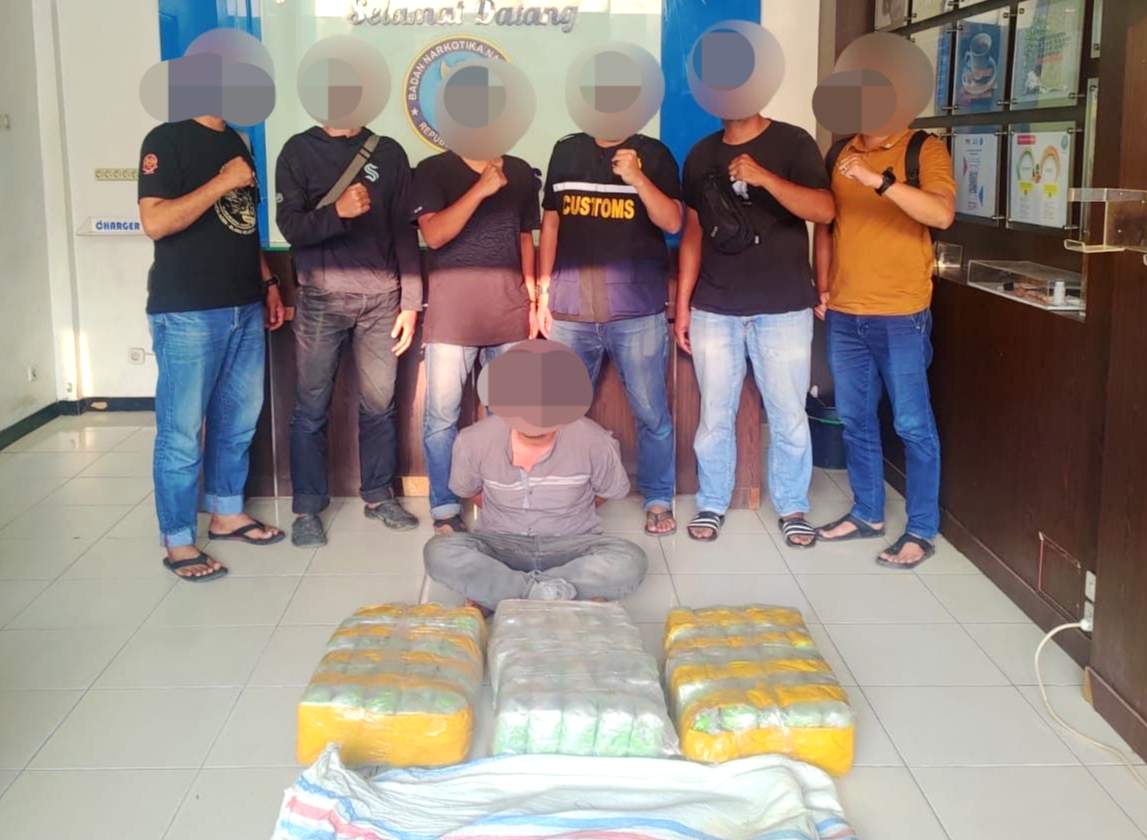 Tangkap Tersangka Narkotika, Bea Cukai dan BNN Gagalkan Penyelundupan 60 Kilo Sabu di Aceh 1 IMG 20260209 013059