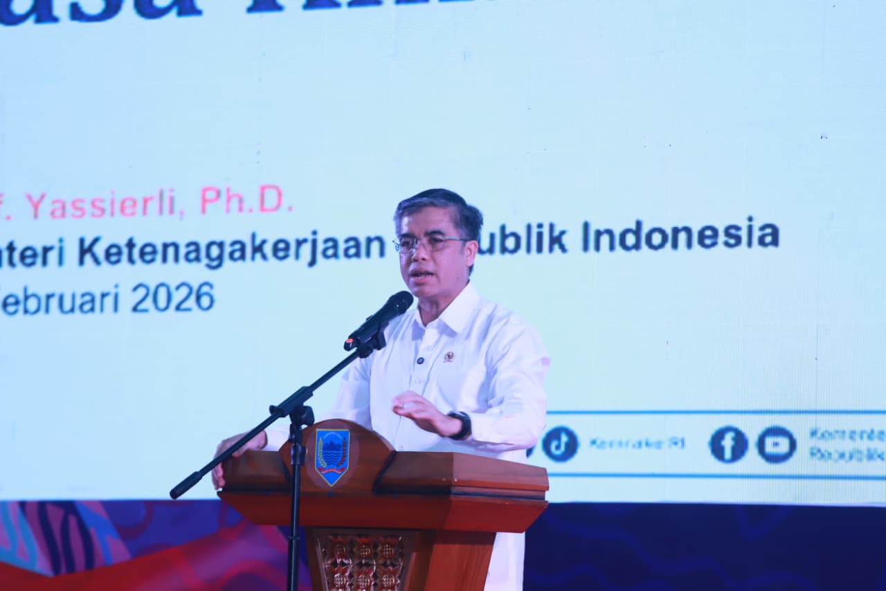 Menaker: Tanpa Skill Baru, Anak Muda Bisa Tersisih dari Pasar Kerja 1 Menaker Tanpa Skill Baru Anak Muda Bisa Tersisih dari Pasar Kerja 1